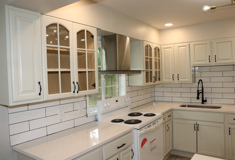 Memphis, Tennessee 38111, 3 Bedrooms Bedrooms, 6 Rooms Rooms,1 BathroomBathrooms,Residential,For Sale,10222253