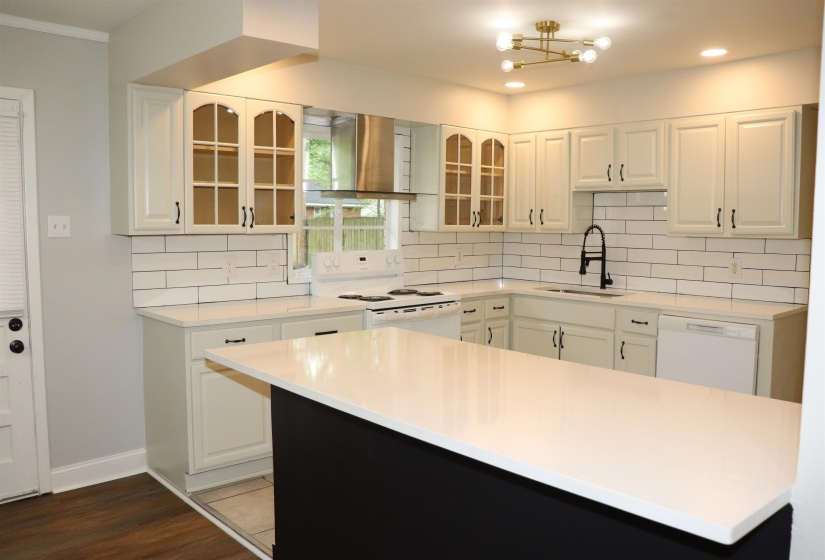 Memphis, Tennessee 38111, 3 Bedrooms Bedrooms, 6 Rooms Rooms,1 BathroomBathrooms,Residential,For Sale,10222253