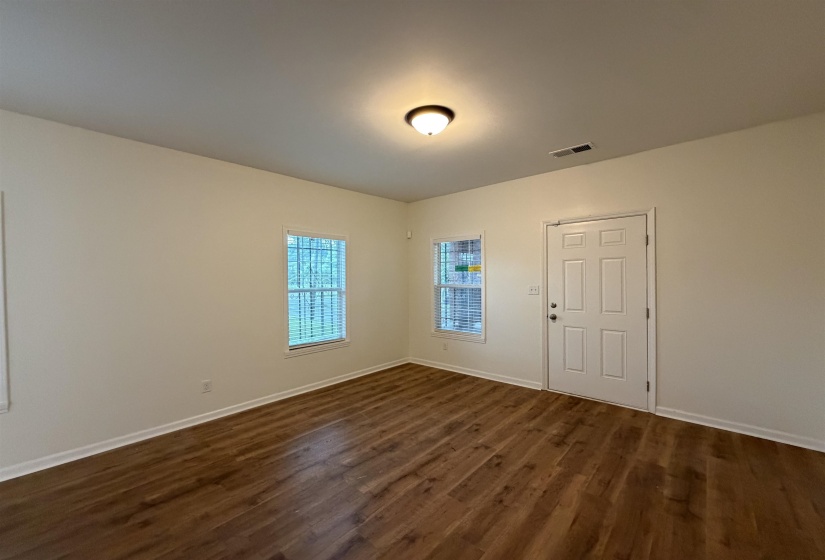752 CASTLE ST, Memphis, Tennessee 38107, 3 Bedrooms Bedrooms, 6 Rooms Rooms,2 BathroomsBathrooms,Residential,For Sale,CASTLE,10222277