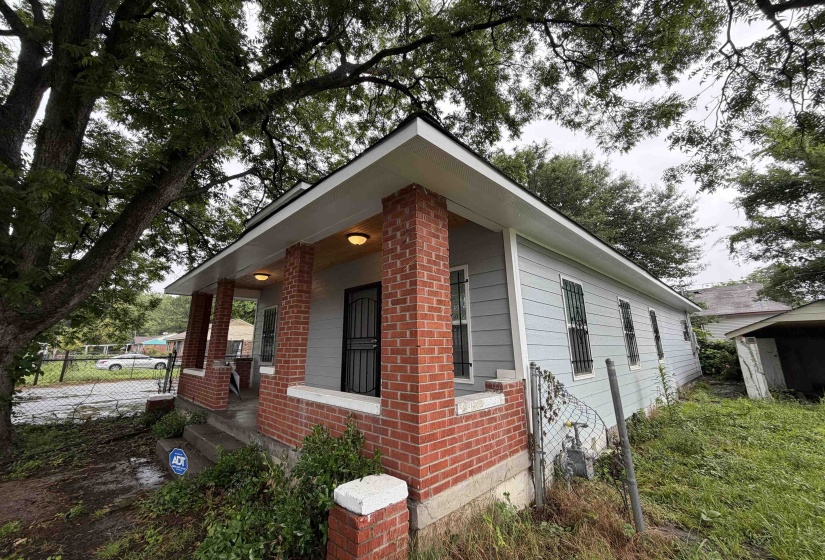 752 CASTLE ST, Memphis, Tennessee 38107, 3 Bedrooms Bedrooms, 6 Rooms Rooms,2 BathroomsBathrooms,Residential,For Sale,CASTLE,10222277
