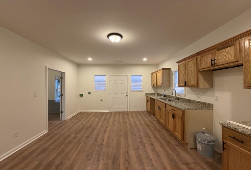 752 CASTLE ST, Memphis, Tennessee 38107, 3 Bedrooms Bedrooms, 6 Rooms Rooms,2 BathroomsBathrooms,Residential,For Sale,CASTLE,10222277