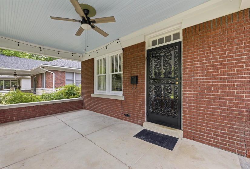 704 IDLEWILD ST, Memphis, Tennessee 38107, 3 Bedroom Bedrooms, 8 Room Rooms,2 BathroomBathrooms,Residential,For Sale,IDLEWILD,0,10222279