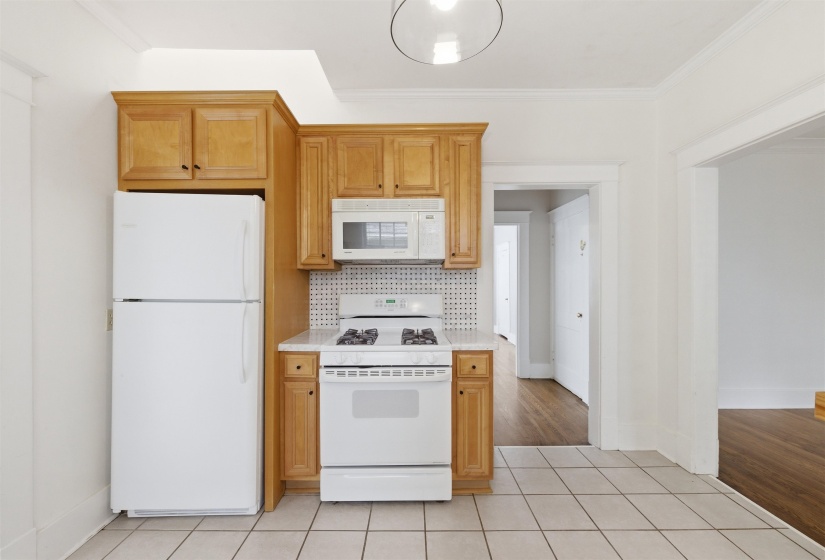 704 IDLEWILD ST, Memphis, Tennessee 38107, 3 Bedroom Bedrooms, 8 Room Rooms,2 BathroomBathrooms,Residential,For Sale,IDLEWILD,0,10222279
