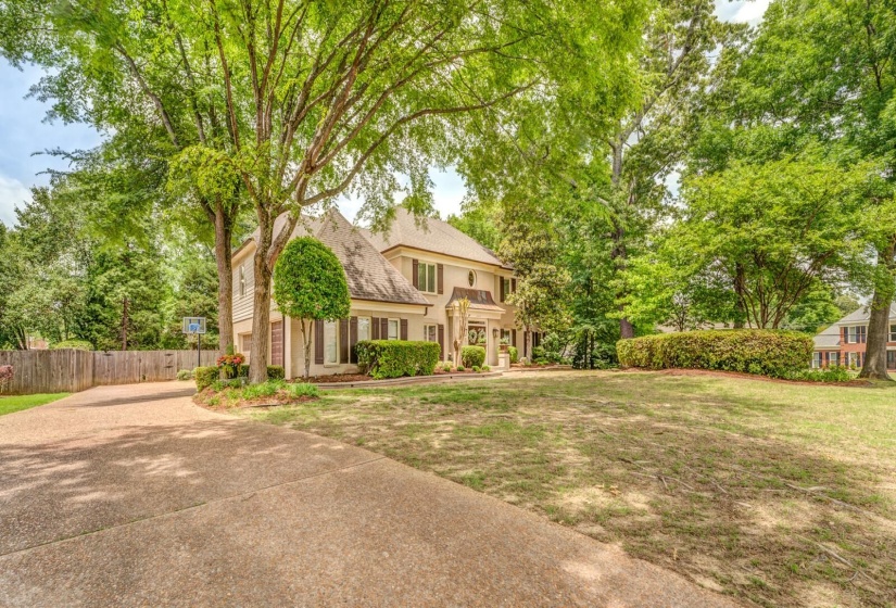 2999 STEEPLEGATE CV, Germantown, Tennessee 38138, 4 Bedrooms Bedrooms, 11 Rooms Rooms,3.1 BathroomsBathrooms,Residential,For Sale,STEEPLEGATE,10222280