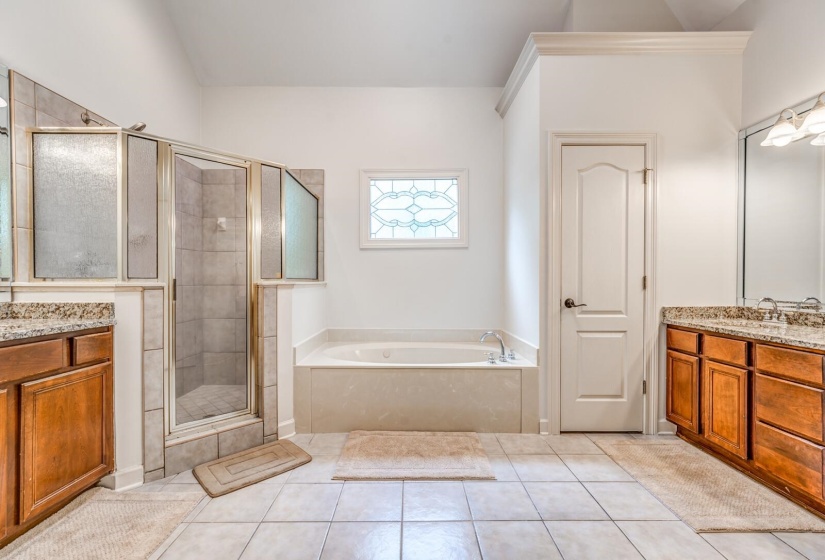 2999 STEEPLEGATE CV, Germantown, Tennessee 38138, 4 Bedrooms Bedrooms, 11 Rooms Rooms,3.1 BathroomsBathrooms,Residential,For Sale,STEEPLEGATE,10222280