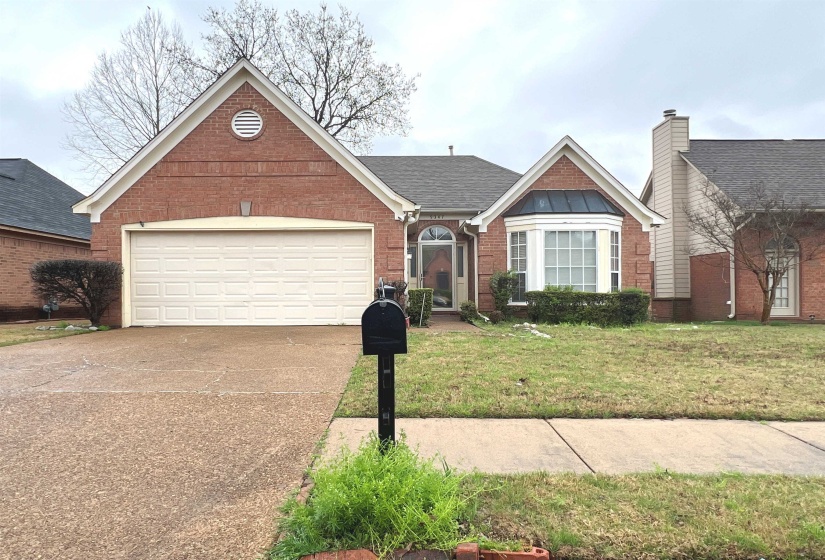 9347 GARDEN WOODS DR, Cordova, Tennessee 38016, 3 Bedrooms Bedrooms, 6 Rooms Rooms,2 BathroomsBathrooms,Residential,For Sale,GARDEN WOODS,10222282
