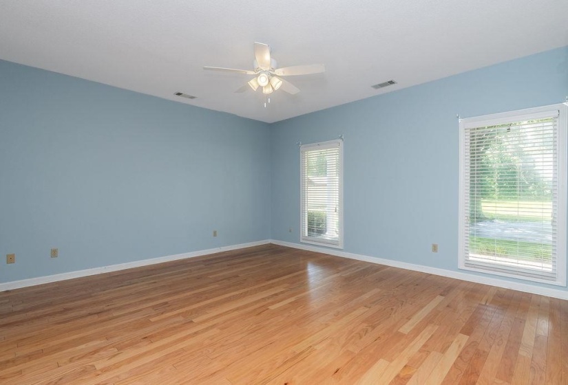 5636 PLEASANT RIDGE RD, Millington, Tennessee 38053, 4 Bedrooms Bedrooms, 8 Rooms Rooms,2.1 BathroomsBathrooms,Residential,For Sale,PLEASANT RIDGE,10222284