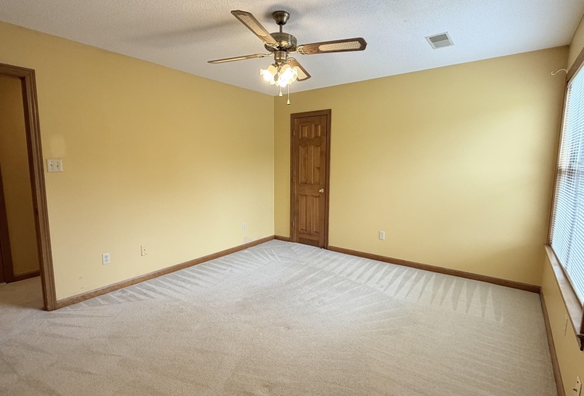 5636 PLEASANT RIDGE RD, Millington, Tennessee 38053, 4 Bedrooms Bedrooms, 8 Rooms Rooms,2.1 BathroomsBathrooms,Residential,For Sale,PLEASANT RIDGE,10222284