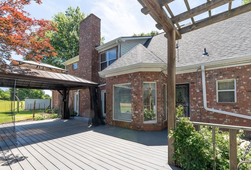 5636 PLEASANT RIDGE RD, Millington, Tennessee 38053, 4 Bedrooms Bedrooms, 8 Rooms Rooms,2.1 BathroomsBathrooms,Residential,For Sale,PLEASANT RIDGE,10222284