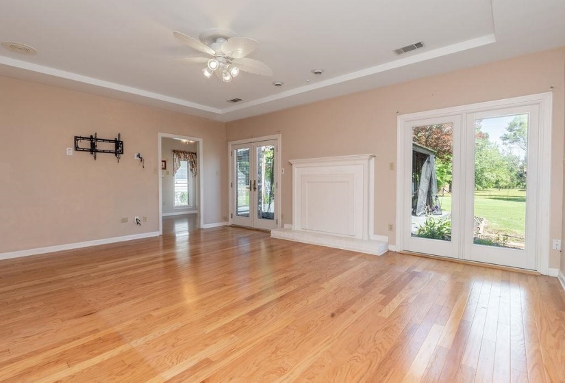 5636 PLEASANT RIDGE RD, Millington, Tennessee 38053, 4 Bedrooms Bedrooms, 8 Rooms Rooms,2.1 BathroomsBathrooms,Residential,For Sale,PLEASANT RIDGE,10222284