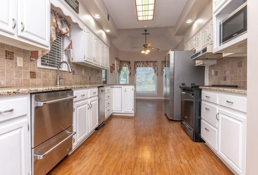 5636 PLEASANT RIDGE RD, Millington, Tennessee 38053, 4 Bedrooms Bedrooms, 8 Rooms Rooms,2.1 BathroomsBathrooms,Residential,For Sale,PLEASANT RIDGE,10222284