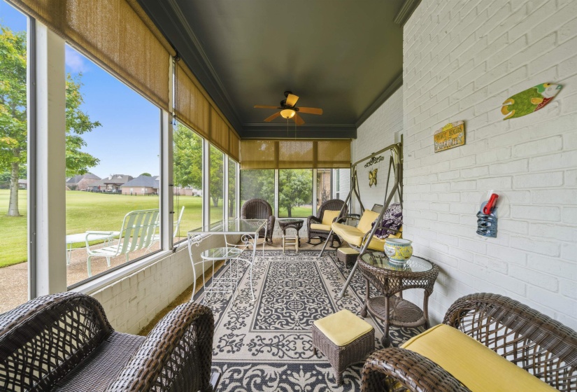 210 LINKS VIEW DR, Oakland, Tennessee 38060, 3 Bedroom Bedrooms, 11 Room Rooms,2.1 BathroomBathrooms,Residential,For Sale,LINKS VIEW,0,10222291