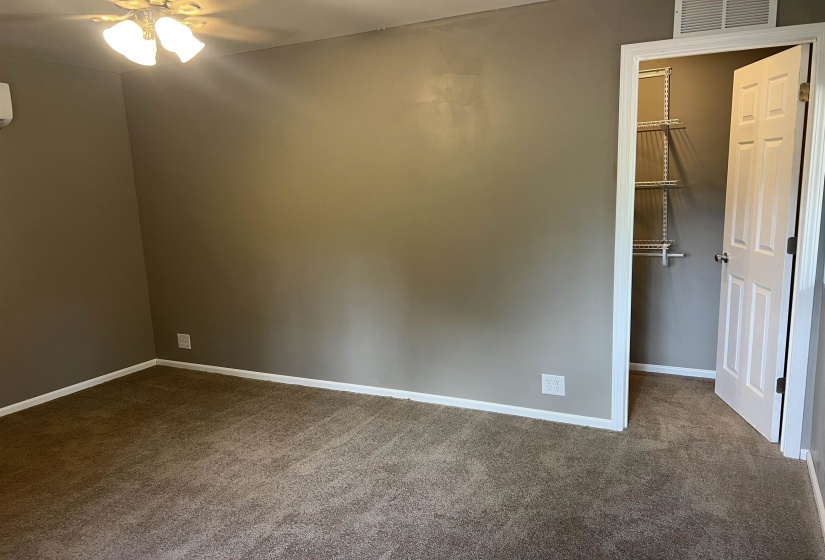 1525 BULLMAN RD, Finger, Tennessee 38334, 1 Bedroom Bedrooms, 5 Rooms Rooms,1 BathroomBathrooms,Residential,For Sale,BULLMAN,10222311
