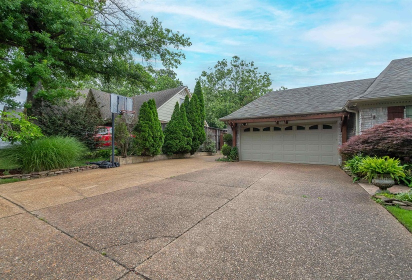 3038 YATES ST, Bartlett, Tennessee 38134, 3 Bedrooms Bedrooms, 6 Rooms Rooms,2 BathroomsBathrooms,Residential,For Sale,YATES,10222314