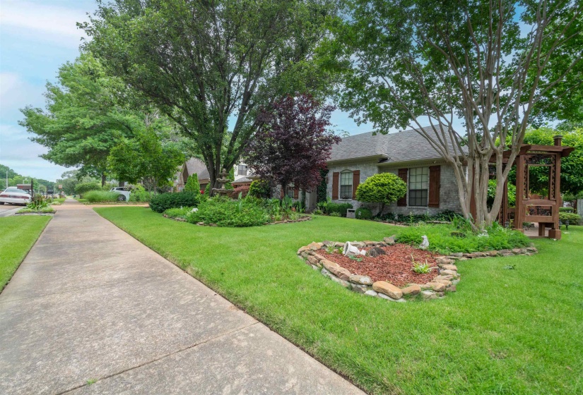 3038 YATES ST, Bartlett, Tennessee 38134, 3 Bedrooms Bedrooms, 6 Rooms Rooms,2 BathroomsBathrooms,Residential,For Sale,YATES,10222314