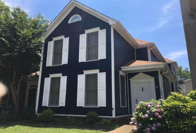 105 ISLAND CREST CIR, Memphis, Tennessee 38103, 3 Bedrooms Bedrooms, 6 Rooms Rooms,2.1 BathroomsBathrooms,Rental Properties,For Sale,ISLAND CREST,10222332
