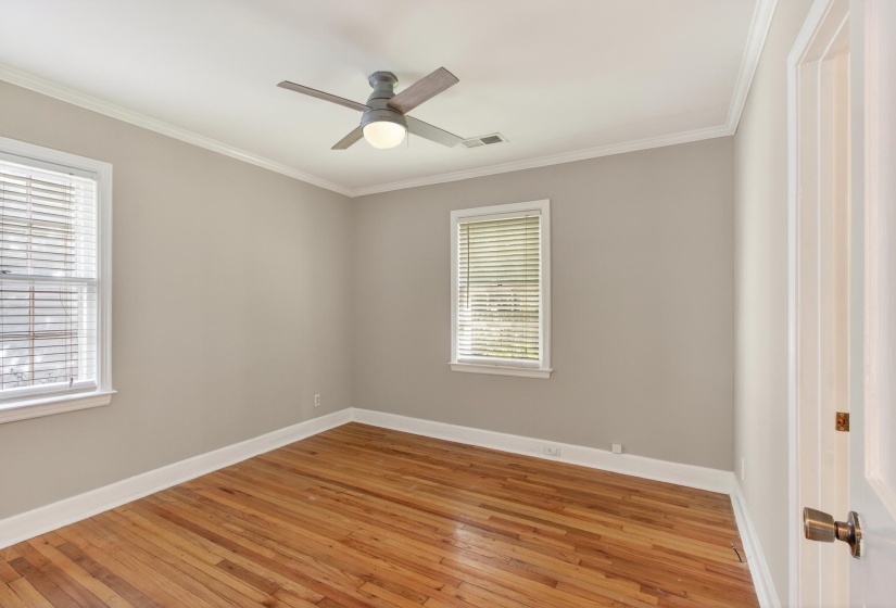 2773 IROQUOIS RD, Memphis, Tennessee 38111, 2 Bedrooms Bedrooms, 6 Rooms Rooms,2 BathroomsBathrooms,Residential,For Sale,IROQUOIS,10222324