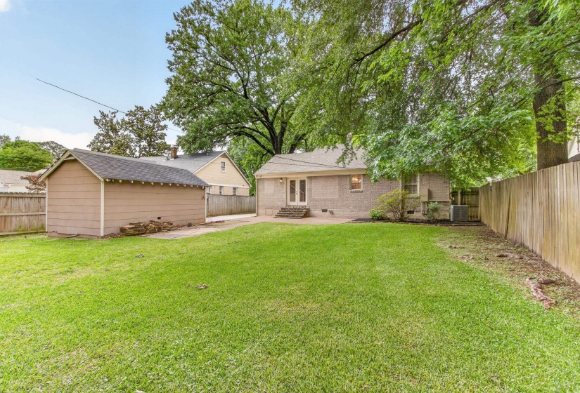 2773 IROQUOIS RD, Memphis, Tennessee 38111, 2 Bedrooms Bedrooms, 6 Rooms Rooms,2 BathroomsBathrooms,Residential,For Sale,IROQUOIS,10222324
