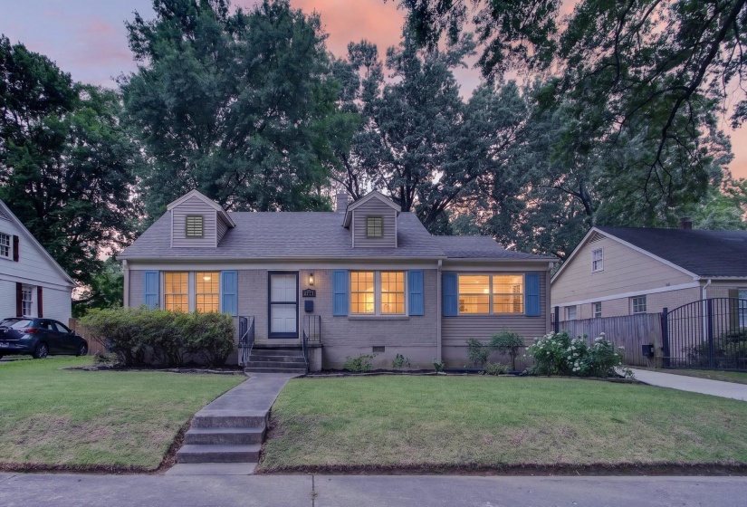 2773 IROQUOIS RD, Memphis, Tennessee 38111, 2 Bedrooms Bedrooms, 6 Rooms Rooms,2 BathroomsBathrooms,Residential,For Sale,IROQUOIS,10222324