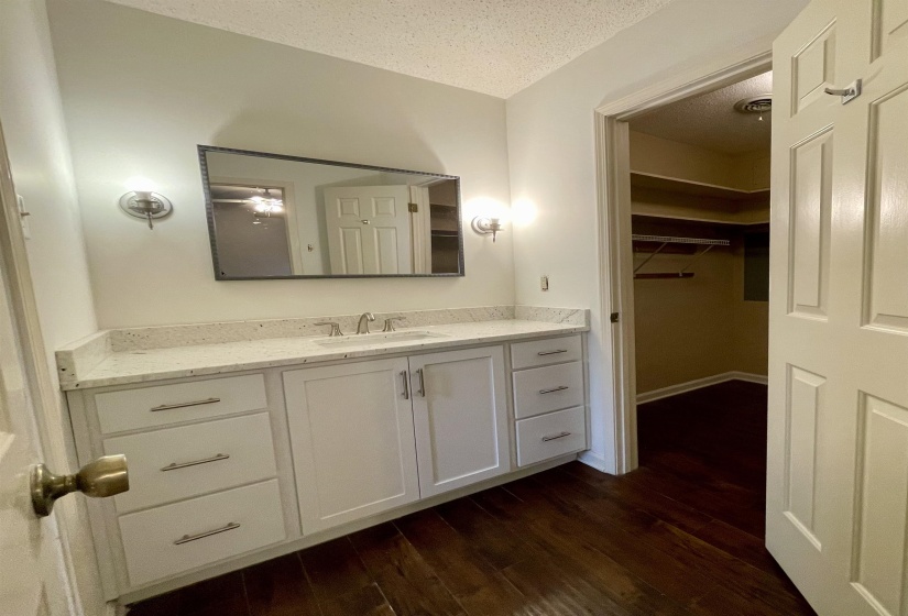 2420 STRATFIELD DR, Germantown, Tennessee 38139, 4 Bedrooms Bedrooms, 8 Rooms Rooms,2.1 BathroomsBathrooms,Rental Properties,For Sale,STRATFIELD,10222337