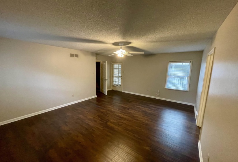 2420 STRATFIELD DR, Germantown, Tennessee 38139, 4 Bedrooms Bedrooms, 8 Rooms Rooms,2.1 BathroomsBathrooms,Rental Properties,For Sale,STRATFIELD,10222337