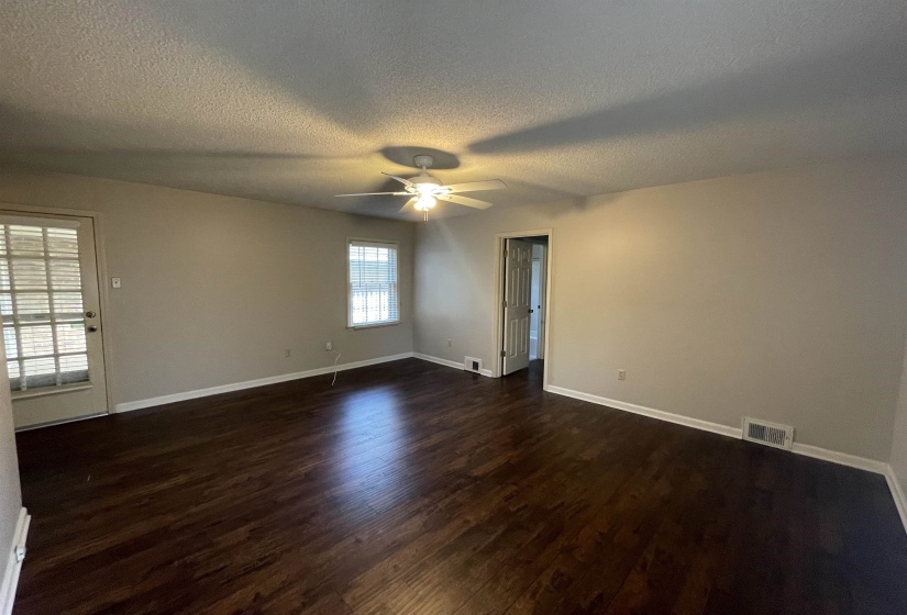 2420 STRATFIELD DR, Germantown, Tennessee 38139, 4 Bedrooms Bedrooms, 8 Rooms Rooms,2.1 BathroomsBathrooms,Rental Properties,For Sale,STRATFIELD,10222337