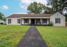 5302 LONGACRE AVE, Memphis, Tennessee 38134, 3 Bedrooms Bedrooms, 7 Rooms Rooms,2 BathroomsBathrooms,Residential,For Sale,LONGACRE,10222336