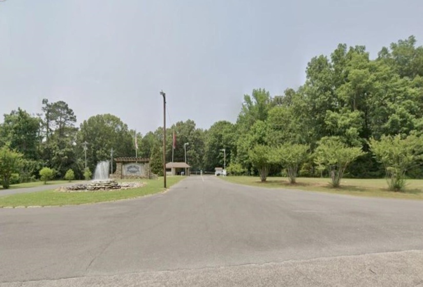 487 FAIRWAY DR, Saulsbury, Tennessee 38067, ,Land,For Sale,FAIRWAY,10222354