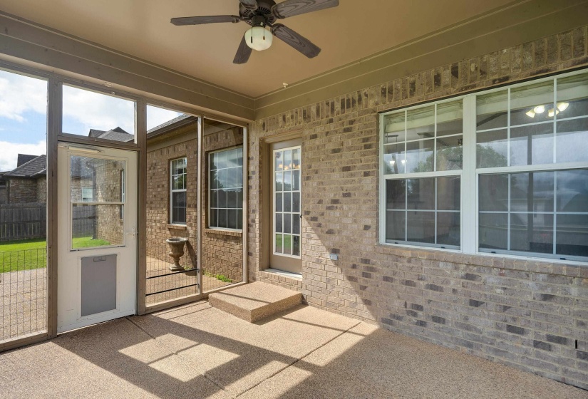 6175 OLD BROWNSVILLE RD, Bartlett, Tennessee 38135, 4 Bedroom Bedrooms, 7 Room Rooms,2 BathroomBathrooms,Residential,For Sale,OLD BROWNSVILLE,0,10222343