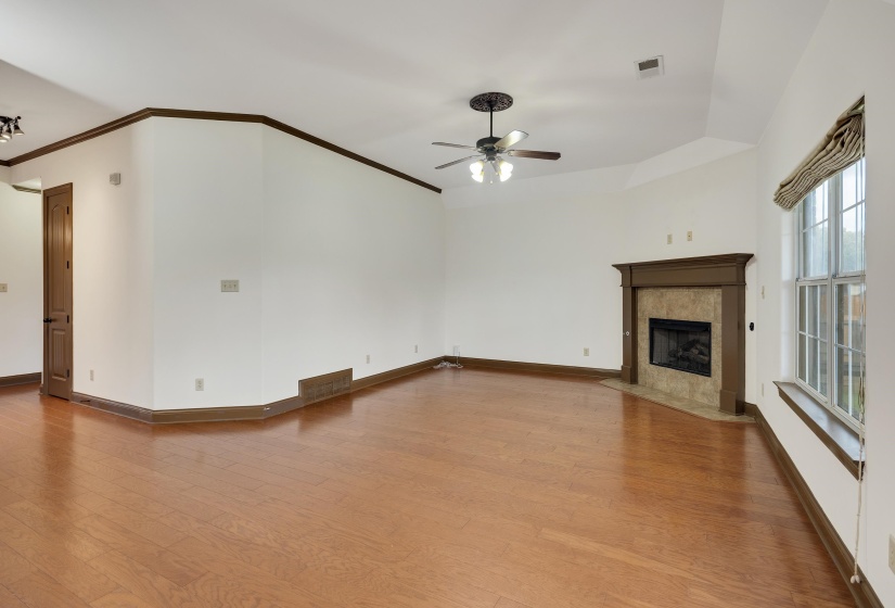 6175 OLD BROWNSVILLE RD, Bartlett, Tennessee 38135, 4 Bedroom Bedrooms, 7 Room Rooms,2 BathroomBathrooms,Residential,For Sale,OLD BROWNSVILLE,0,10222343