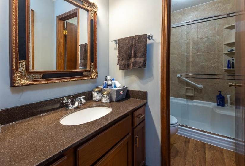 3307 YALEWOOD DR, Bartlett, Tennessee 38134, 4 Bedrooms Bedrooms, 8 Rooms Rooms,2 BathroomsBathrooms,Residential,For Sale,YALEWOOD,10222348
