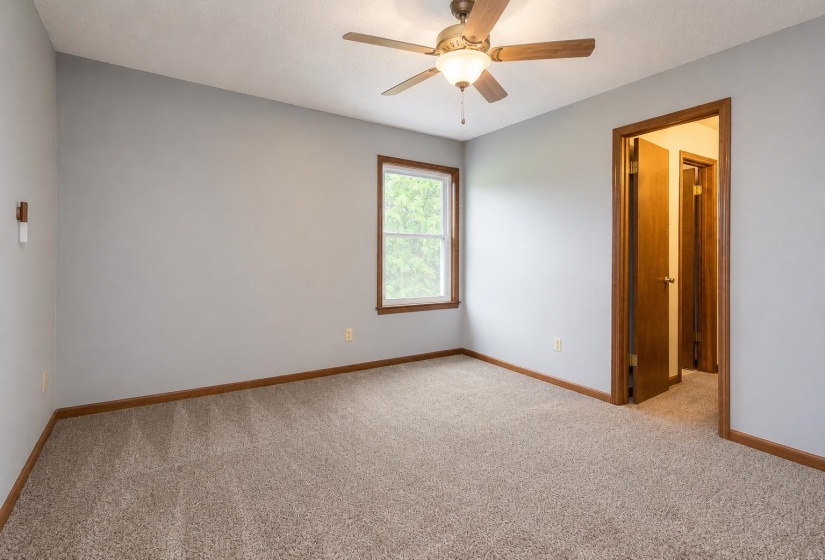 3307 YALEWOOD DR, Bartlett, Tennessee 38134, 4 Bedrooms Bedrooms, 8 Rooms Rooms,2 BathroomsBathrooms,Residential,For Sale,YALEWOOD,10222348