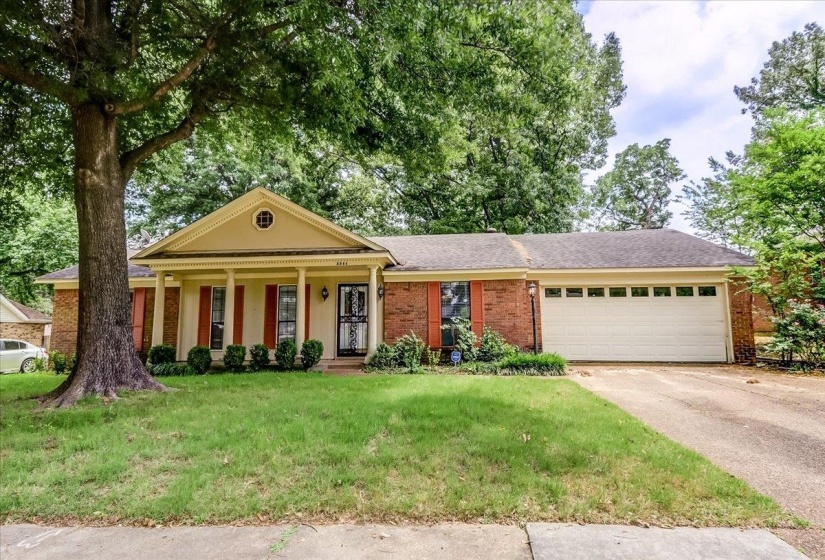 3344 SUMMERHILL DR, Bartlett, Tennessee 38134, 4 Bedrooms Bedrooms, 9 Rooms Rooms,2 BathroomsBathrooms,Residential,For Sale,SUMMERHILL,10222350
