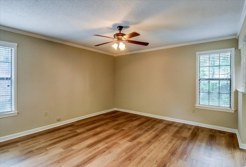 3344 SUMMERHILL DR, Bartlett, Tennessee 38134, 4 Bedrooms Bedrooms, 9 Rooms Rooms,2 BathroomsBathrooms,Residential,For Sale,SUMMERHILL,10222350