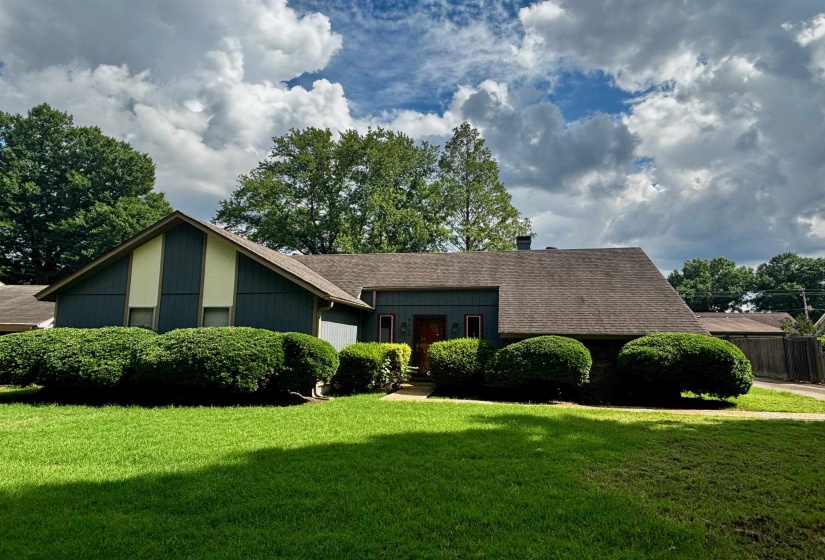 5719 PINOLA AVE, Bartlett, Tennessee 38134, 3 Bedrooms Bedrooms, 6 Rooms Rooms,2 BathroomsBathrooms,Residential,For Sale,PINOLA,10222359