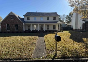 339 OAKLEIGH DR, Collierville, Tennessee 38017, 4 Bedrooms Bedrooms, 7 Rooms Rooms,2.1 BathroomsBathrooms,Residential,For Sale,OAKLEIGH,10211241