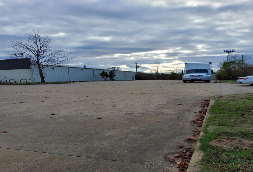 2245 LAMAR AVE, Memphis, Tennessee 38114, ,Commercial/industrial,For Sale,LAMAR,10222404