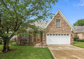 6932 PARKBROOK LN, Cordova, Tennessee 38018, 3 Bedrooms Bedrooms, 6 Rooms Rooms,2.1 BathroomsBathrooms,Residential,For Sale,PARKBROOK,10222364 6932 PARKBROOK LN, Cordova, Tennessee 38018, 3 Bedrooms Bedrooms, 6 Rooms Rooms,2.1 BathroomsBathrooms,Residential,For Sale,PARKBROOK,10222364