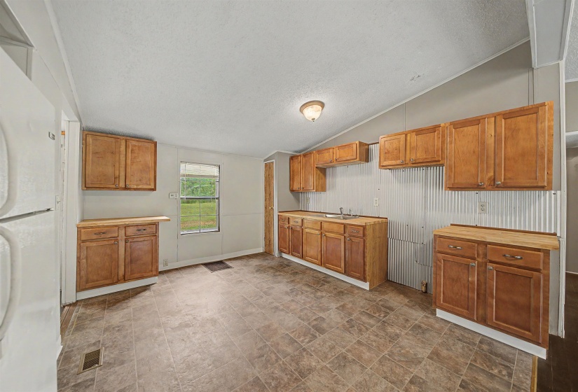 6264 45 HWY, Ramer, Tennessee 38367, 3 Bedroom Bedrooms, 5 Room Rooms,2 BathroomBathrooms,Residential,For Sale,45,0,10222368