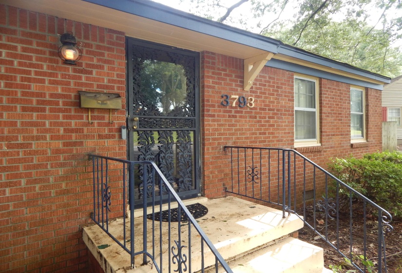 3793 RHODES AVE, Memphis, Tennessee 38111, 2 Bedroom Bedrooms, 5 Room Rooms,1 BathroomBathrooms,Residential,For Sale,RHODES,0,10222372