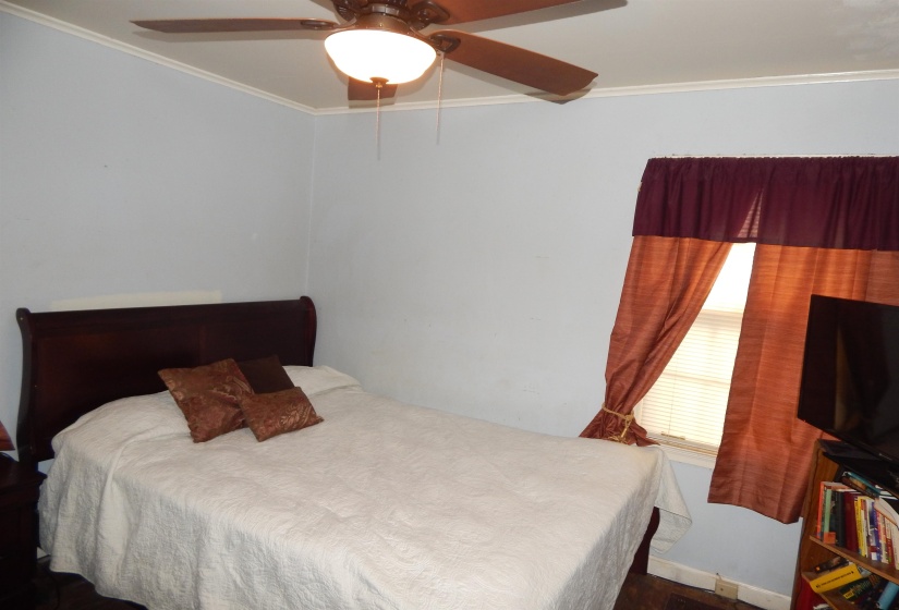 3793 RHODES AVE, Memphis, Tennessee 38111, 2 Bedroom Bedrooms, 5 Room Rooms,1 BathroomBathrooms,Residential,For Sale,RHODES,0,10222372