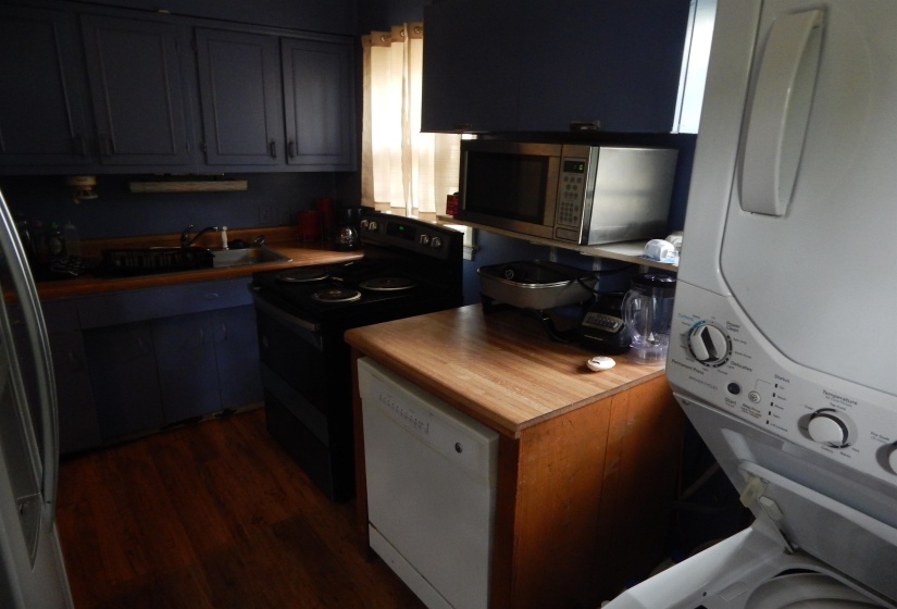 3793 RHODES AVE, Memphis, Tennessee 38111, 2 Bedroom Bedrooms, 5 Room Rooms,1 BathroomBathrooms,Residential,For Sale,RHODES,0,10222372