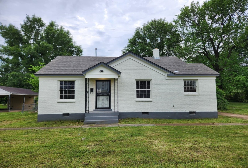 4101 BURROW AVE, Memphis, Tennessee 38128, 3 Bedrooms Bedrooms, 5 Rooms Rooms,1 BathroomBathrooms,Residential,For Sale,BURROW,10222384