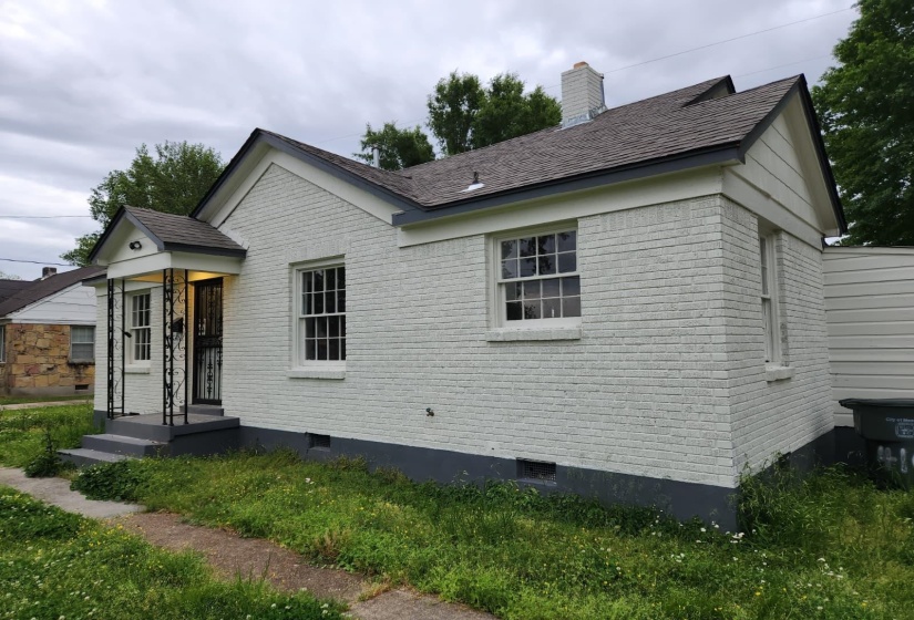 4101 BURROW AVE, Memphis, Tennessee 38128, 3 Bedrooms Bedrooms, 5 Rooms Rooms,1 BathroomBathrooms,Residential,For Sale,BURROW,10222384