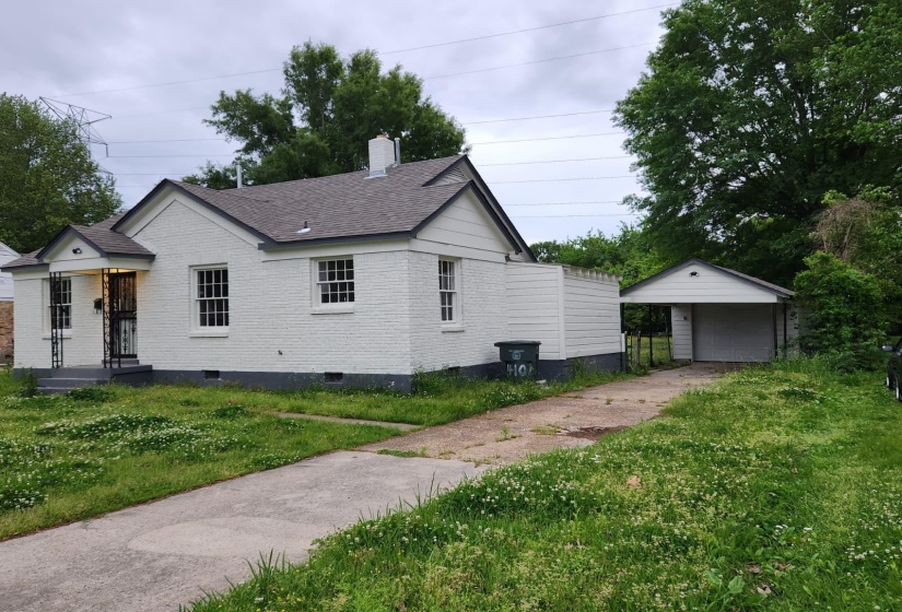 4101 BURROW AVE, Memphis, Tennessee 38128, 3 Bedrooms Bedrooms, 5 Rooms Rooms,1 BathroomBathrooms,Residential,For Sale,BURROW,10222384