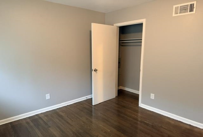 3597 BAYLISS AVE, Memphis, Tennessee 38122, 3 Bedrooms Bedrooms, 5 Rooms Rooms,1 BathroomBathrooms,Residential,For Sale,BAYLISS,10222397