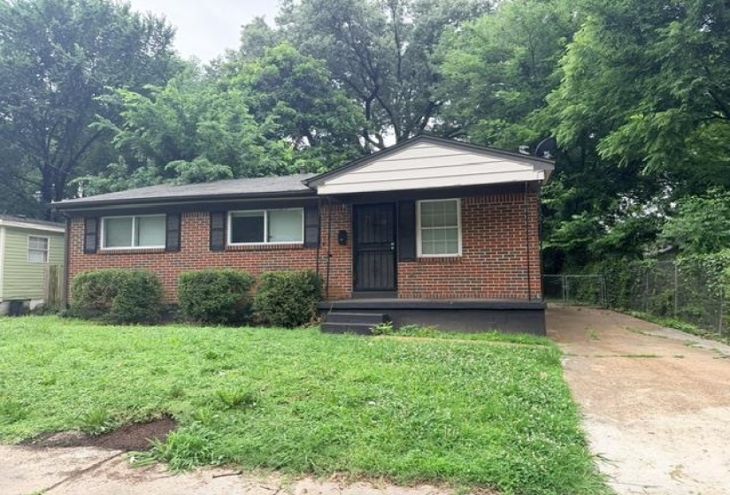 3597 BAYLISS AVE, Memphis, Tennessee 38122, 3 Bedrooms Bedrooms, 5 Rooms Rooms,1 BathroomBathrooms,Residential,For Sale,BAYLISS,10222397