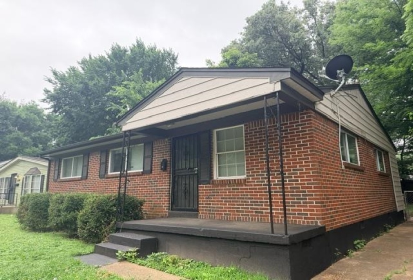 3597 BAYLISS AVE, Memphis, Tennessee 38122, 3 Bedrooms Bedrooms, 5 Rooms Rooms,1 BathroomBathrooms,Residential,For Sale,BAYLISS,10222397