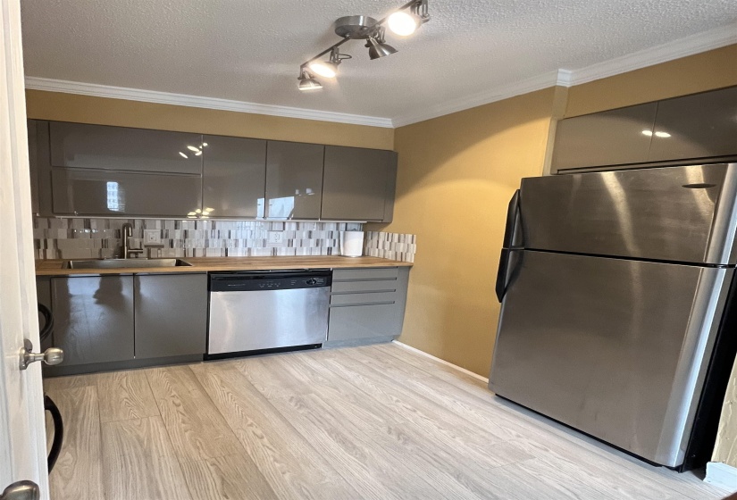 109 MAIN ST, Memphis, Tennessee 38103, 1 Bedroom Bedrooms, 3 Room Rooms,1 BathroomBathrooms,Residential,For Sale,MAIN,0,10222402