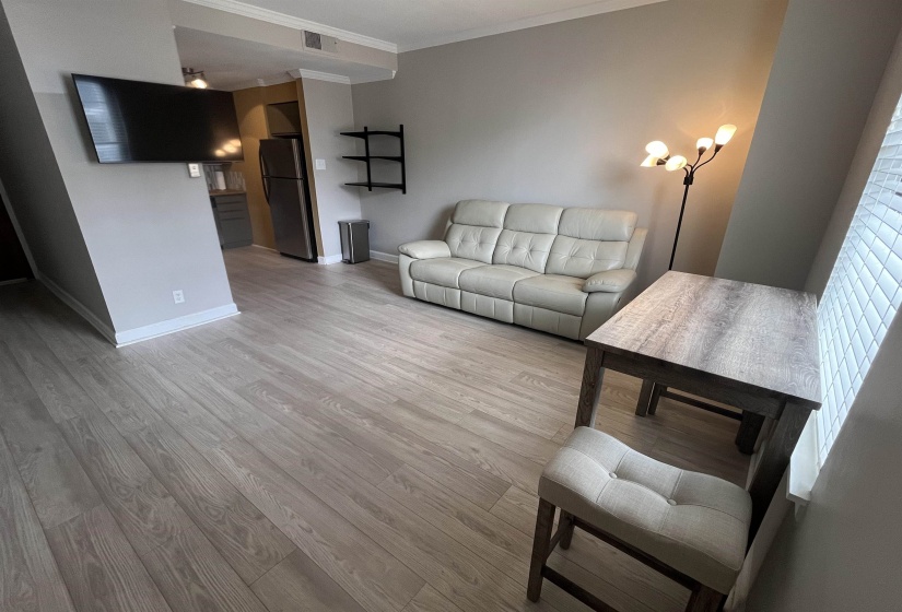109 MAIN ST, Memphis, Tennessee 38103, 1 Bedroom Bedrooms, 3 Room Rooms,1 BathroomBathrooms,Residential,For Sale,MAIN,0,10222402